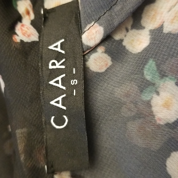 Gorgeous women's CAARA black floral dress - Picture 11 of 12